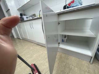 Muebles de cocina blancos (por separado 15€/ud)