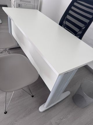 2 Mesas de Oficina Blancas Modernas