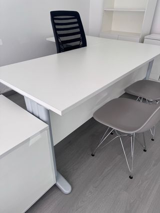 2 Mesas de Oficina Blancas Modernas