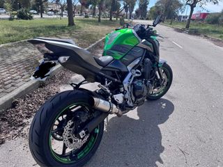 Kawasaki Z900 Full