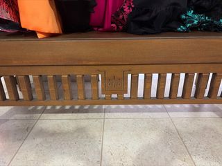 Armario Expositor Madera Pino Labrada