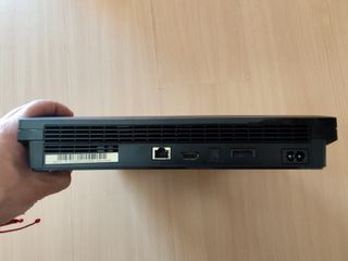 Averiada Consola PS3 Slim CECH-20048