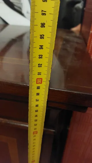 Aparador madera nogal en perfecto estado