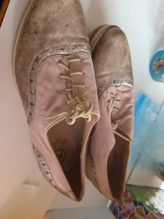Zapatos cómodos oro y rosa