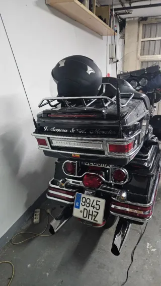 Harley-Davidson Ultra Classic Negra