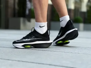 Zapatillas Nike Air Zoom Alphafly y Zegama Trail