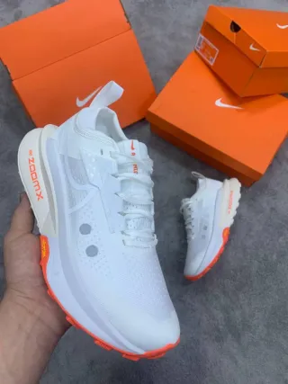 Zapatillas Nike Air Zoom Alphafly y Zegama Trail