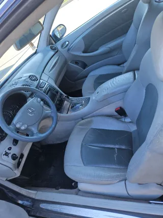 Mercedes-Benz  CLK 2003