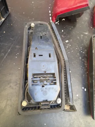 Piloto trasero Izquierdo VW Polo