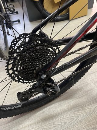 Bicicleta de Wilier doble de Montaña