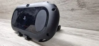 PS Vita Casi Nueva | Bundle Completo