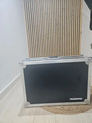 Controladora DJ Denon DJ Prime 2