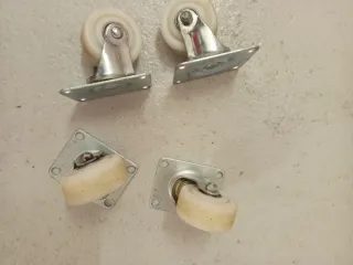 Ruedas para muebles (4 unidades)