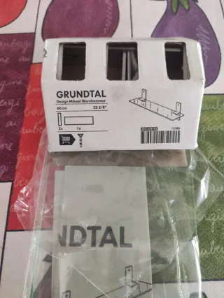 Repisa Estantería GRUNDTAL IKEA cristal y metal