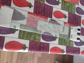 Repisa Estantería GRUNDTAL IKEA cristal y metal