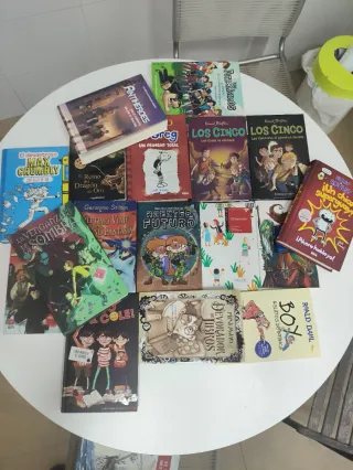 PACK 16 LIBROS POR 15€ EN TOTAL (-1€ EL LIBRO)