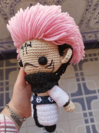 Sukuna JJK - Muñeco a crochet personalizado
