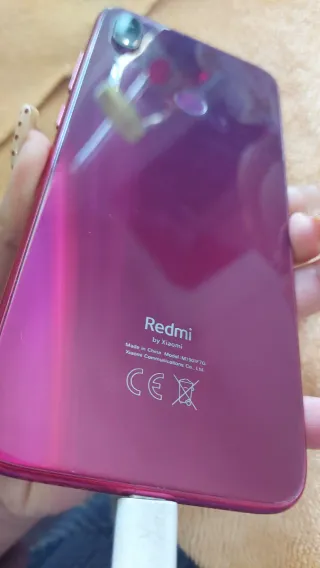 Xiaomi Redmi violeta
