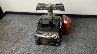 RED Komodo 6K + Rig Tilta + V-Mount