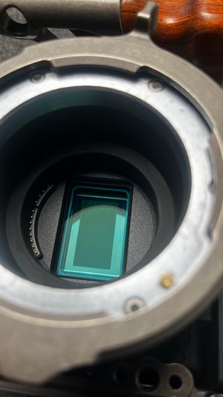 RED Komodo 6K + Rig Tilta + V-Mount