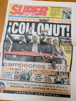 Periódicos Valencia ganador de la liga 2002