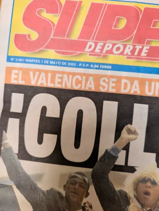 Periódicos Valencia ganador de la liga 2002