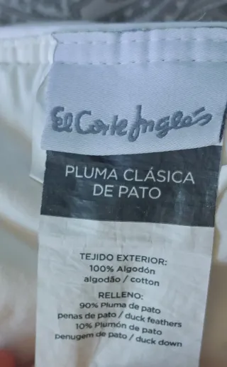 Almohada del Corte Inglés. Pluma & plumon. Sin est