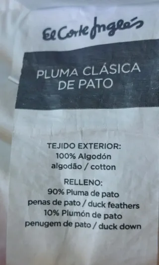 Almohada del Corte Inglés. Pluma & plumon. Sin est