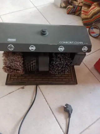 Máquina Limpiadora de Zapatos BEEM