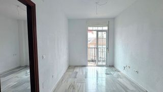 Piso en alquiler en El Ejido - La Merced - La Victoria en Málaga