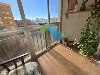Piso en venta en La Luz - El Torcal en Málaga