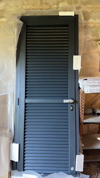 Persiana aluminio gris antracita