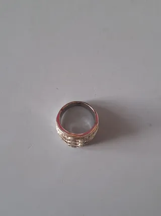 Anello Pandora con zirconi