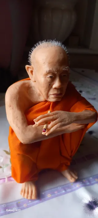 Statuetta Monaco Buddista Resina