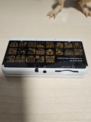New 3DS Monster Hunter 4