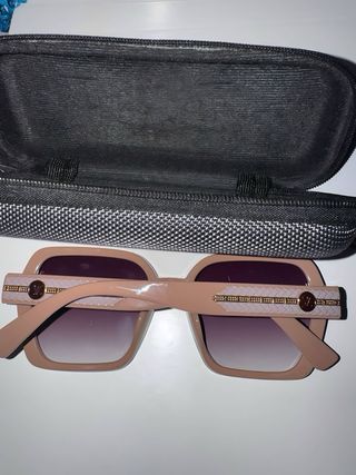 Gafas Louis Vuitton.