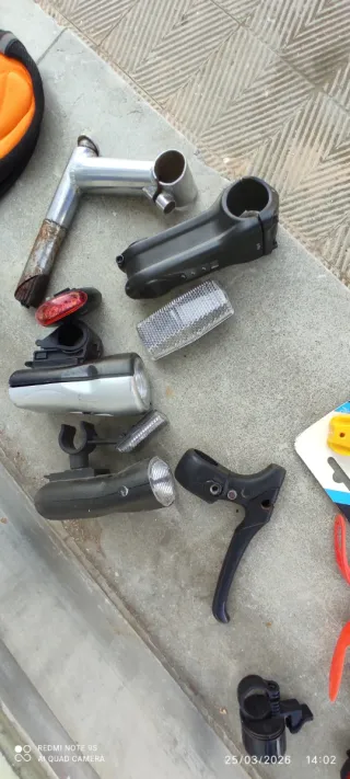 Piezas de bicicleta: sillines y tija