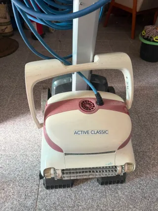 Robot Limpiafondos Dolphin Classic