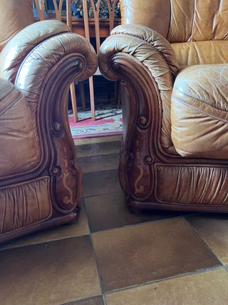 Sofá de piel marrón 3 plazas y dos anexos monoplaz