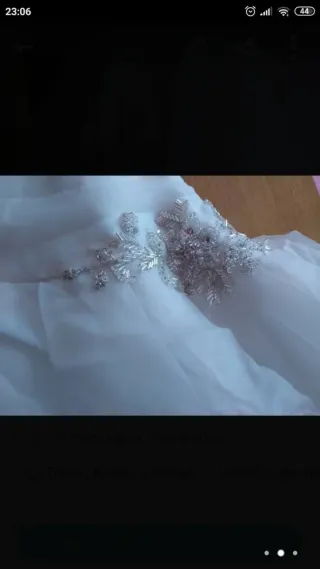 Vestido de Novia Blanco con Volantes
