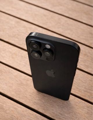 iPhone 16 Pro 512GB Negro Titanio