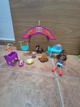 Enchantimals Campamento Tienda y Accesorios