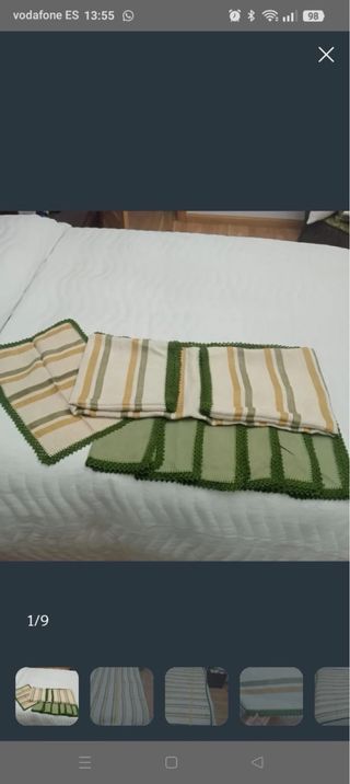 Mantelería y servilletas a rayas