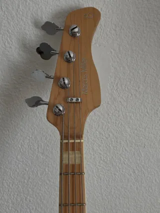 Bajo Sire Marcus Miller V7