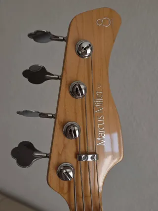 Bajo Sire Marcus Miller V7