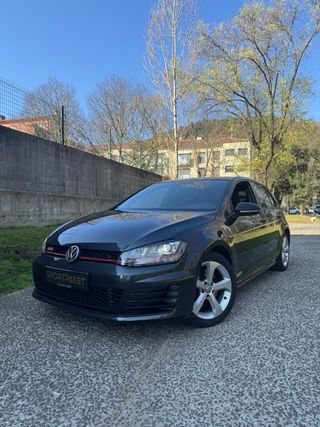 Volkswagen Golf GTI 2014