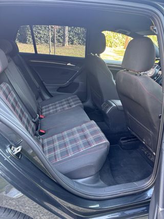 Volkswagen Golf GTI 2014