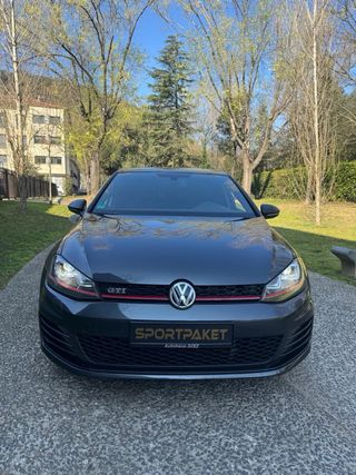Volkswagen Golf GTI 2014