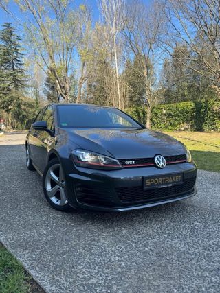 Volkswagen Golf GTI 2014