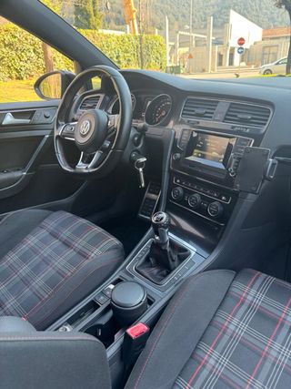 Volkswagen Golf GTI 2014